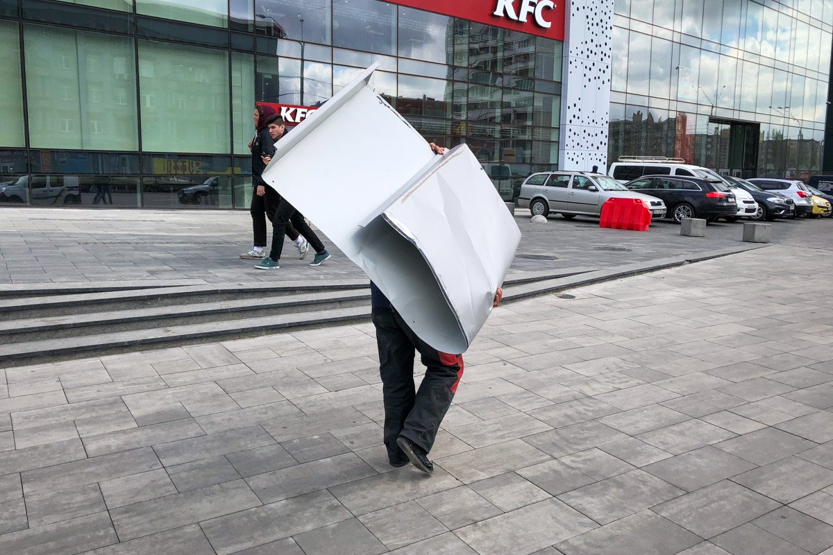 В считанные минуты место происшествия очистили В считанные минуты место происшествия очистили