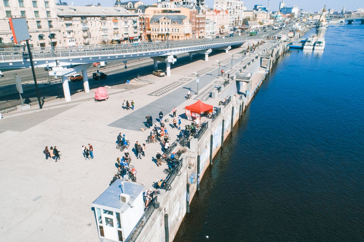 Мото-вело акция, чтобы напомнить водителям авто о правилах дорожного движения