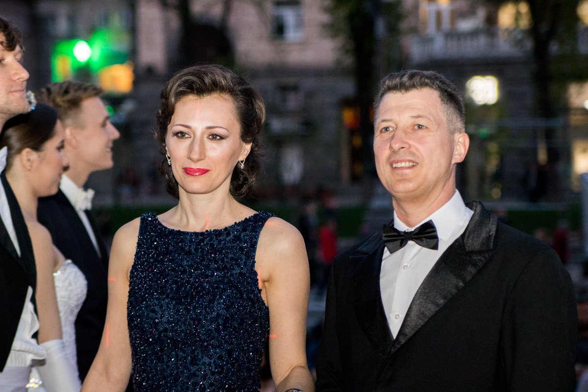 По ковровой дорожке прошлись дебютанты, звезды и бизнесмены