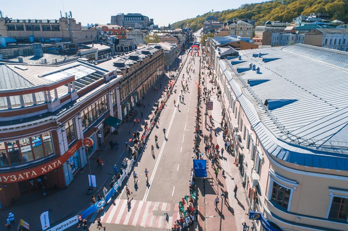 Беговые соревнования уже стали традицией города и страны