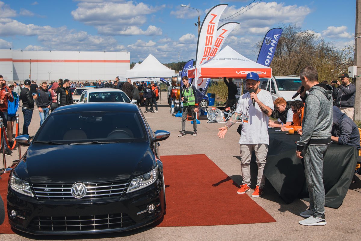 Дмитрий Зубков выбирает самый красивый авто мероприятия Дмитрий Зубков выбирает самый красивый авто мероприятия