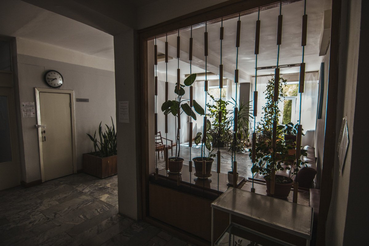 Без цветов - никуда