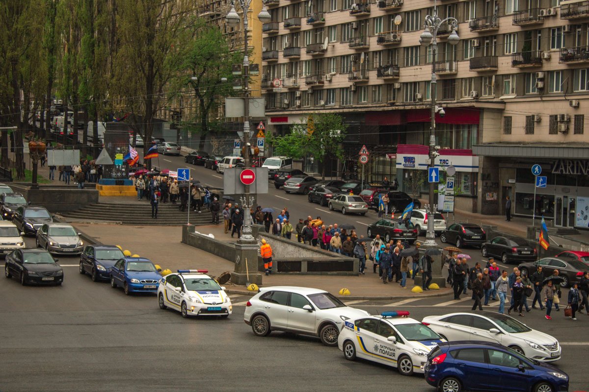 В шествии участвовали несколько тысяч человек 