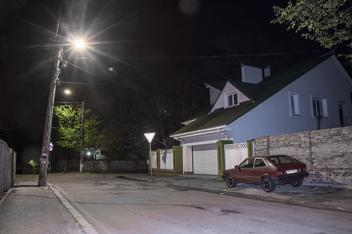 В основном район застроен многоэтажками, но есть и такие улицы