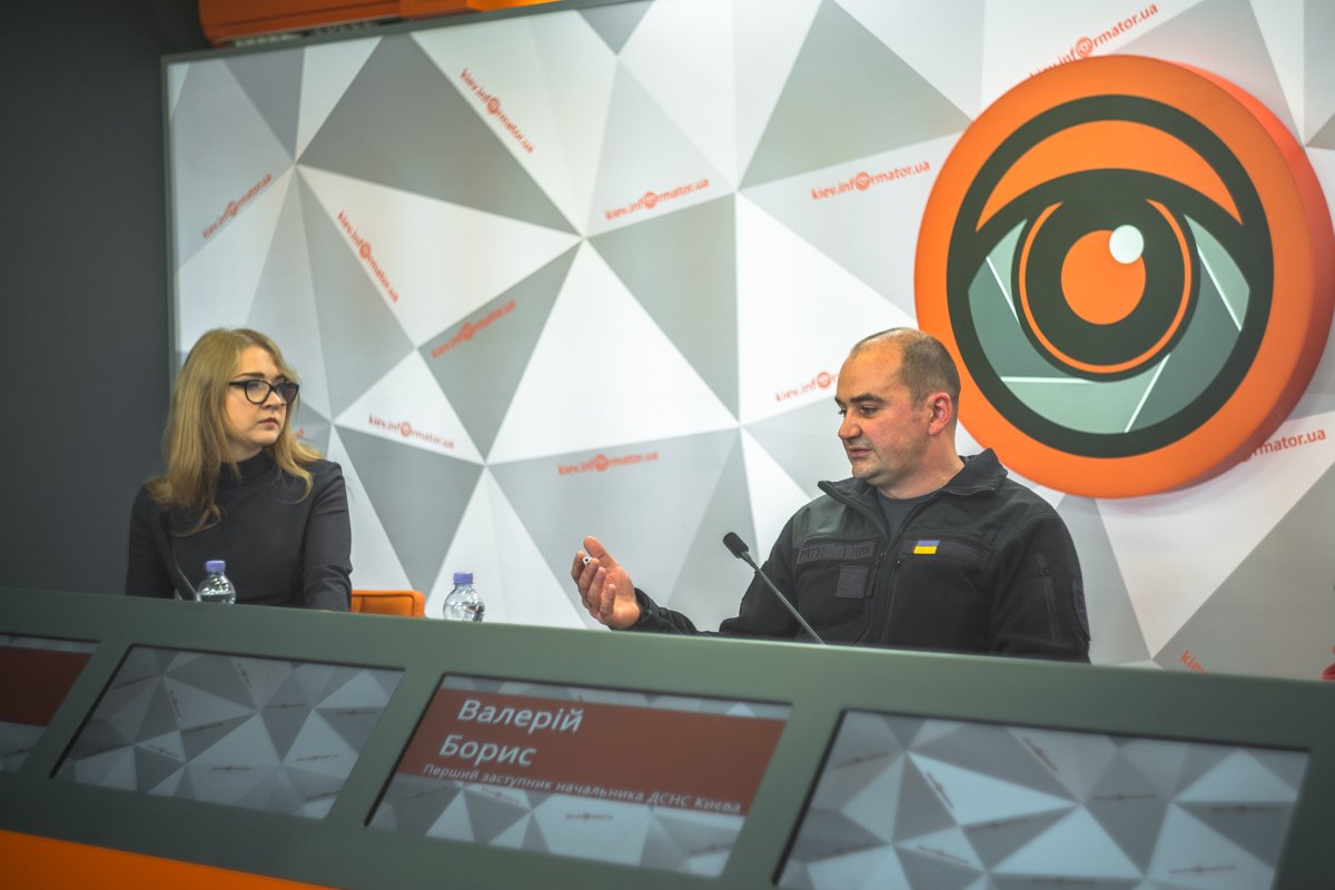 Первый заместитель начальника ГСЧС Украины в Киеве Валерий Борис предупредил о высоком уровне пожароопасности в Киеве