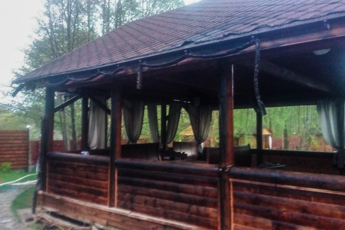 Причина возгорания пока не установлена. Причина возгорания пока не установлена.