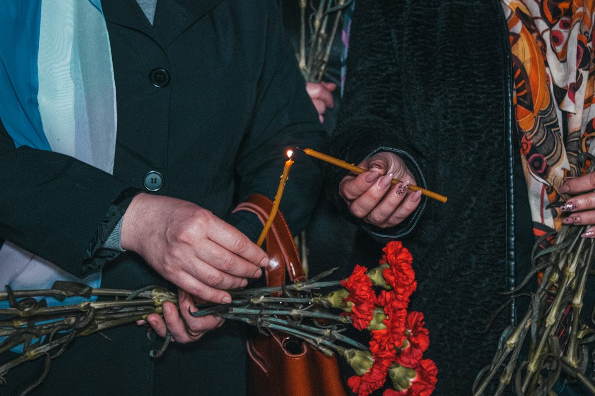 Каждый делился огнем