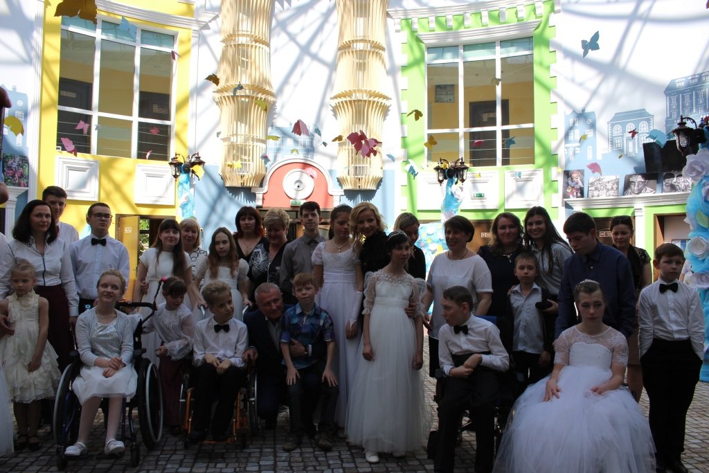 В центре был организован весенний Венский балл В центре был организован весенний Венский балл