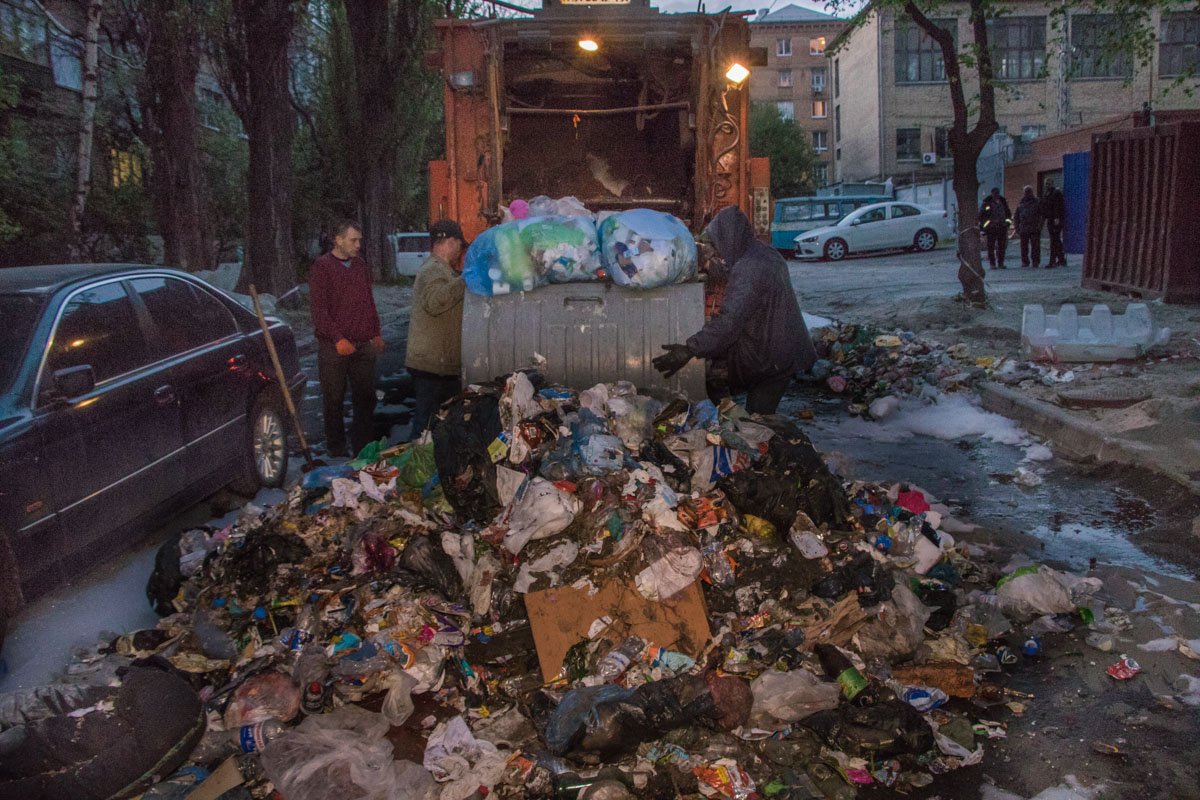 Мусоровоз не загорелся