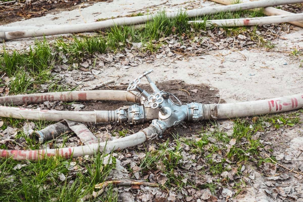 Пожар случился в промзоне на улице Борембойма Пожар случился в промзоне на улице Борембойма
