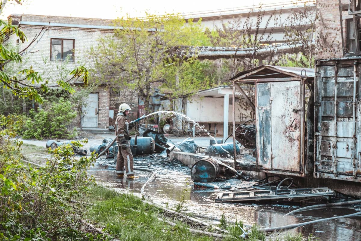 Площадь пожара составила около 70 квадратных метров Площадь пожара составила около 70 квадратных метров