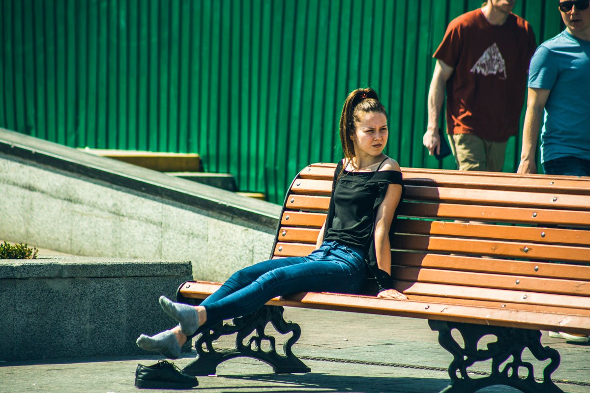 В такую жару хочется переобуться в босоножки В такую жару хочется переобуться в босоножки