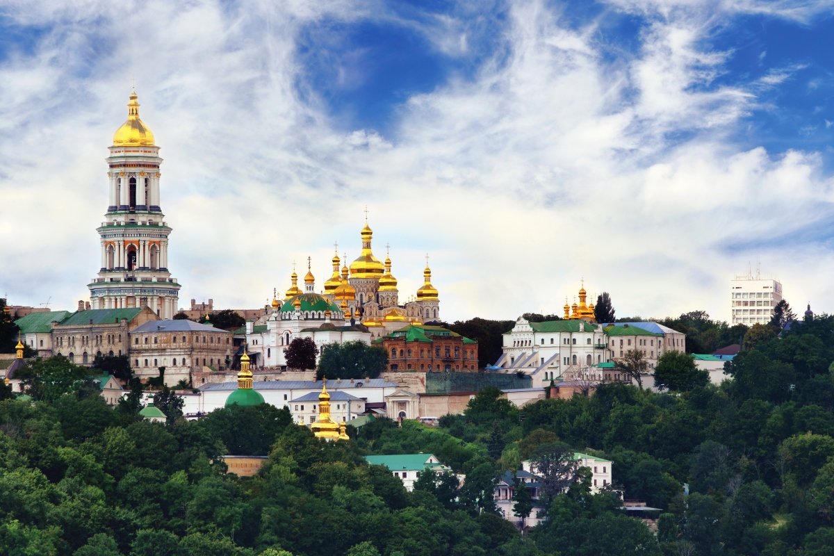 Экскурсии будут вести лучшие студенты кафедры страноведения и туризма Экскурсии будут вести лучшие студенты кафедры страноведения и туризма