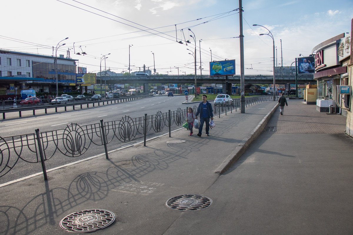 Будут отремонтированы тротуары и благоустроена зона отдыха с фонтанами Будут отремонтированы тротуары и благоустроена зона отдыха с фонтанами