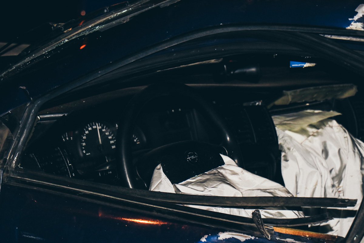 Водитель Opel сбежал с места ДТП