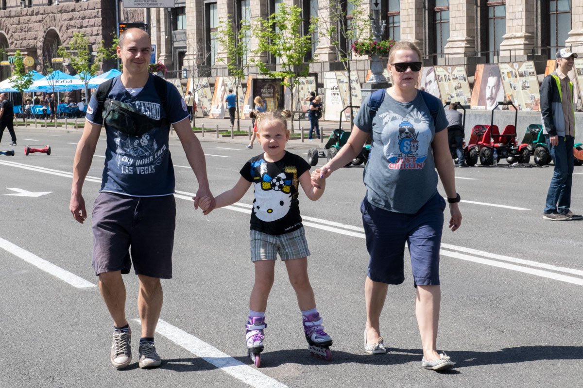 Семейные прогулки по Крещатику Семейные прогулки по Крещатику