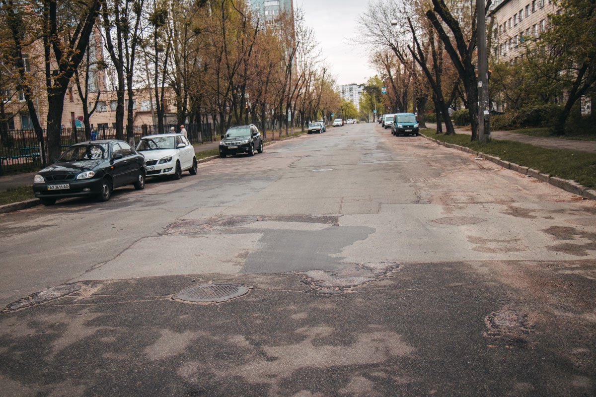 На ремонт Красноткацкой потратили более 17 тысяч гривен На ремонт Красноткацкой потратили более 17 тысяч гривен