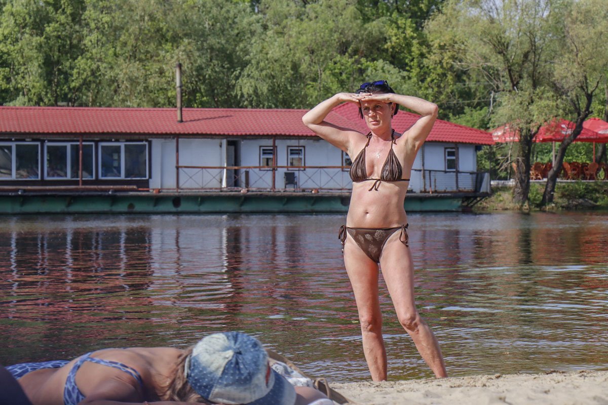 Она так чувствует себя богиней