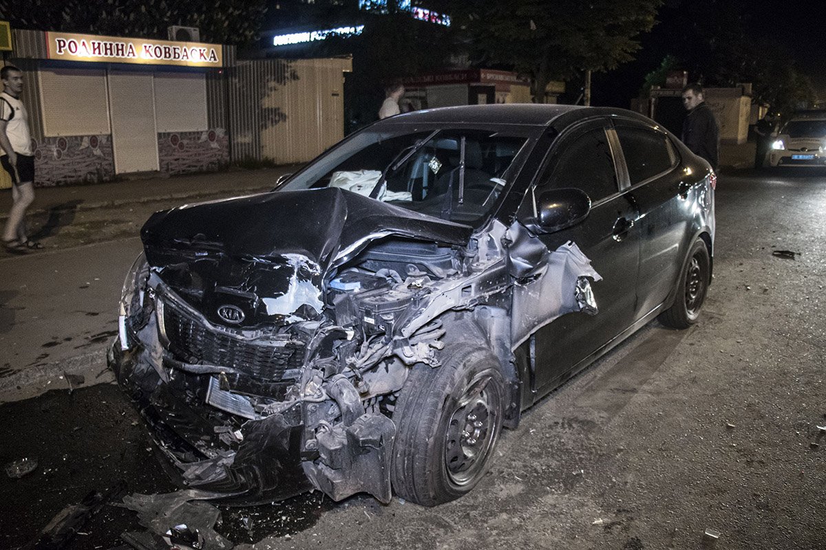 Пострадавшего водителя-виновника ДТП госпитализировали