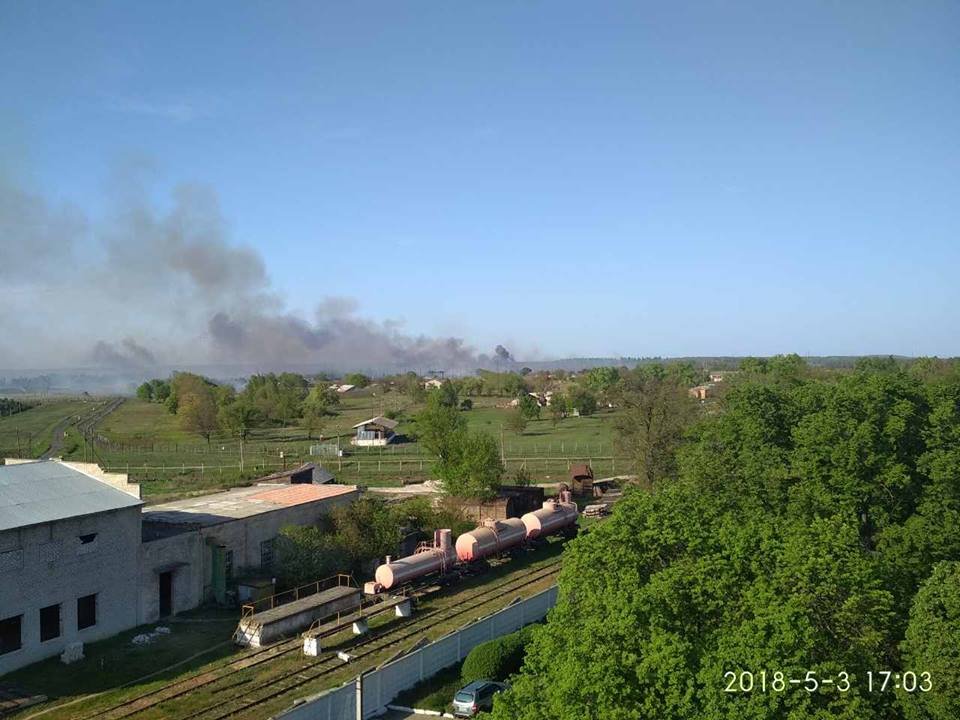 Пожар начался в  13:35 на технической территории 65-го арсенала