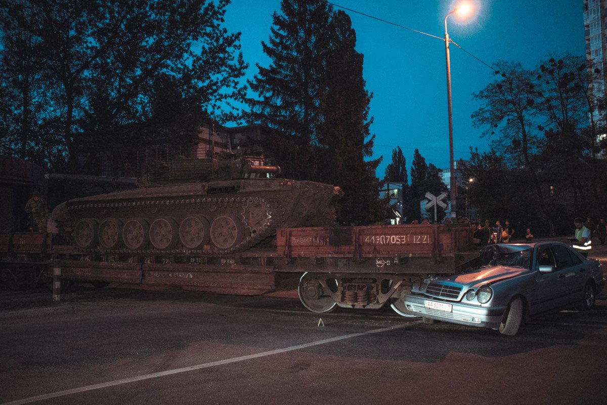 Из-за аварии движение по улице Бориспольской было затруднено