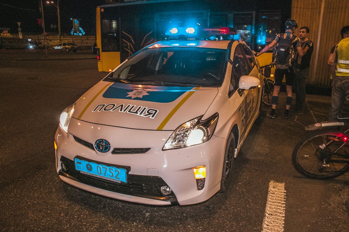 На месте работали сотрудники патрульной полиции На месте работали сотрудники патрульной полиции