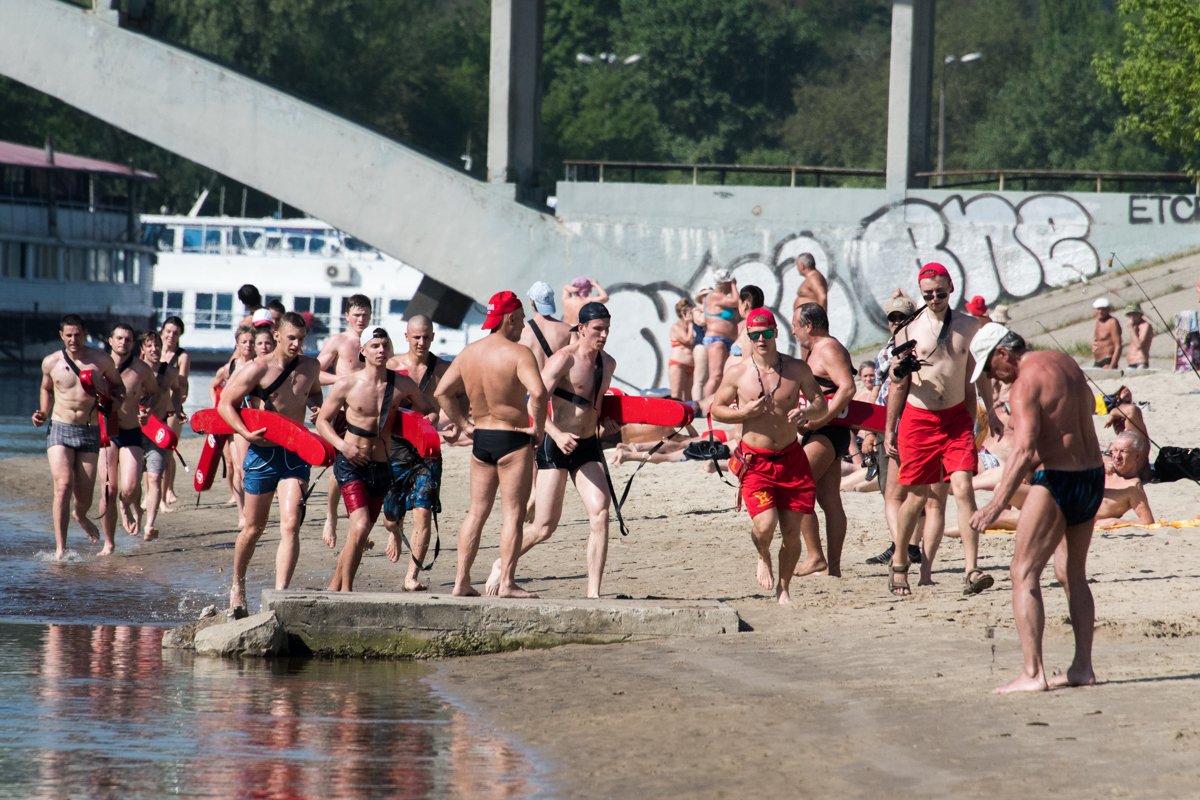 Дисциплина, честность и командный дух – девиз пляжного патруля