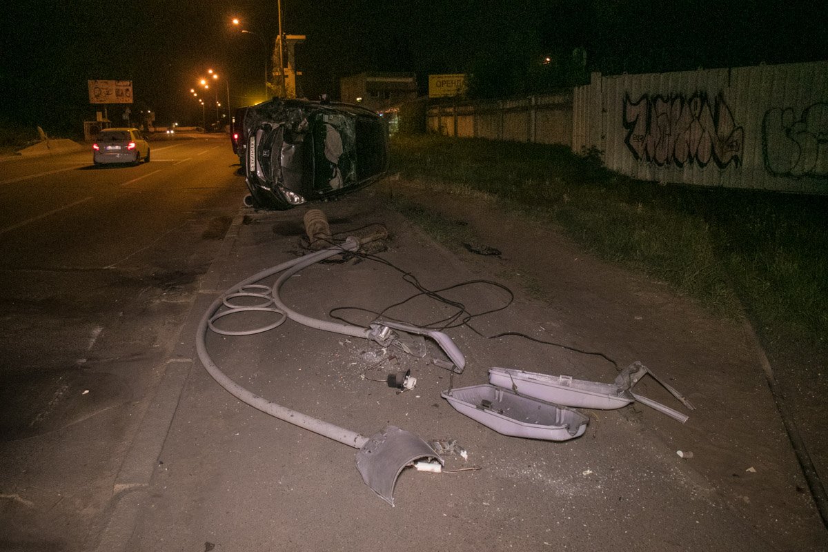 Авария произошла около 20:30 на Рыбальском полуострове Авария произошла около 20:30 на Рыбальском полуострове