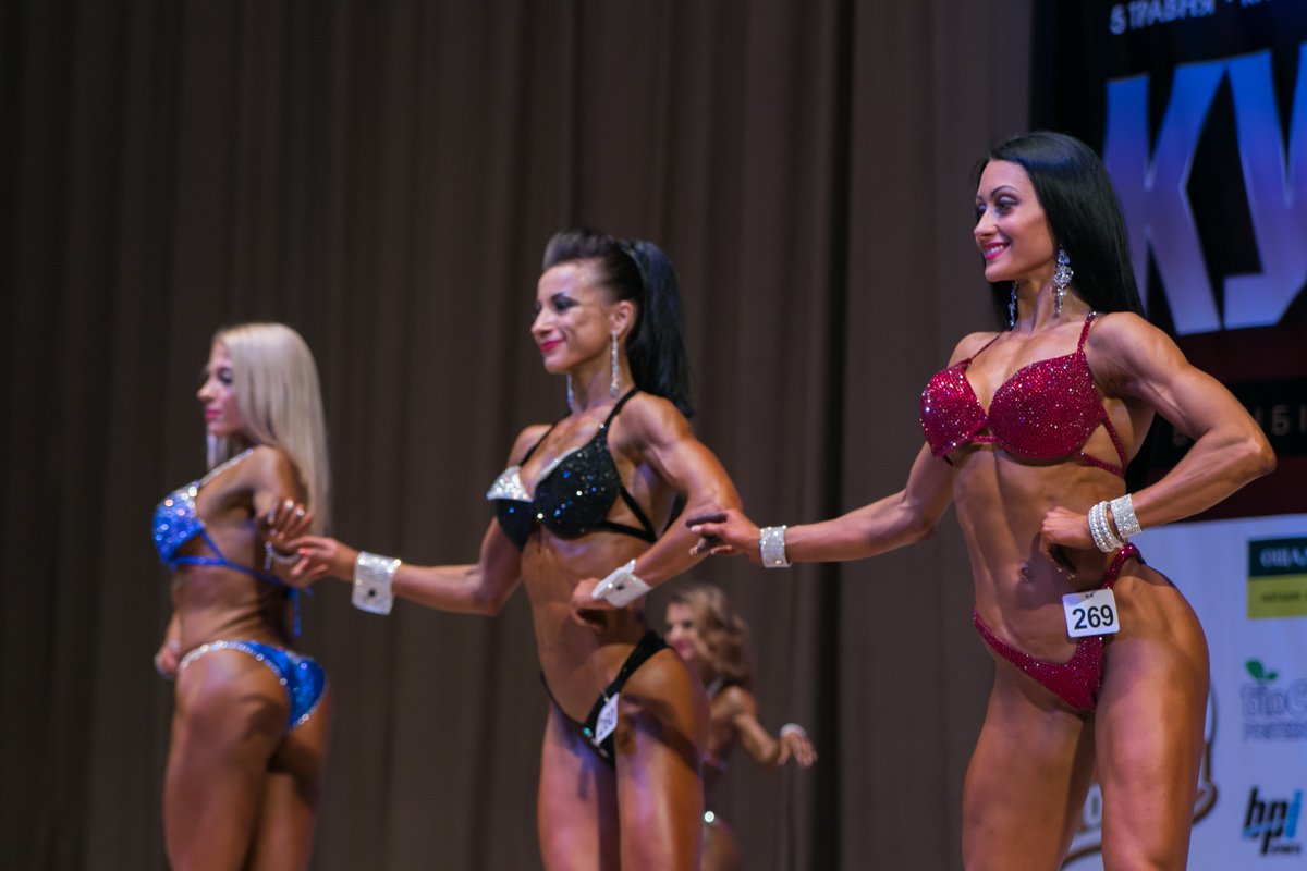 Такие формы - уже победа для каждой 