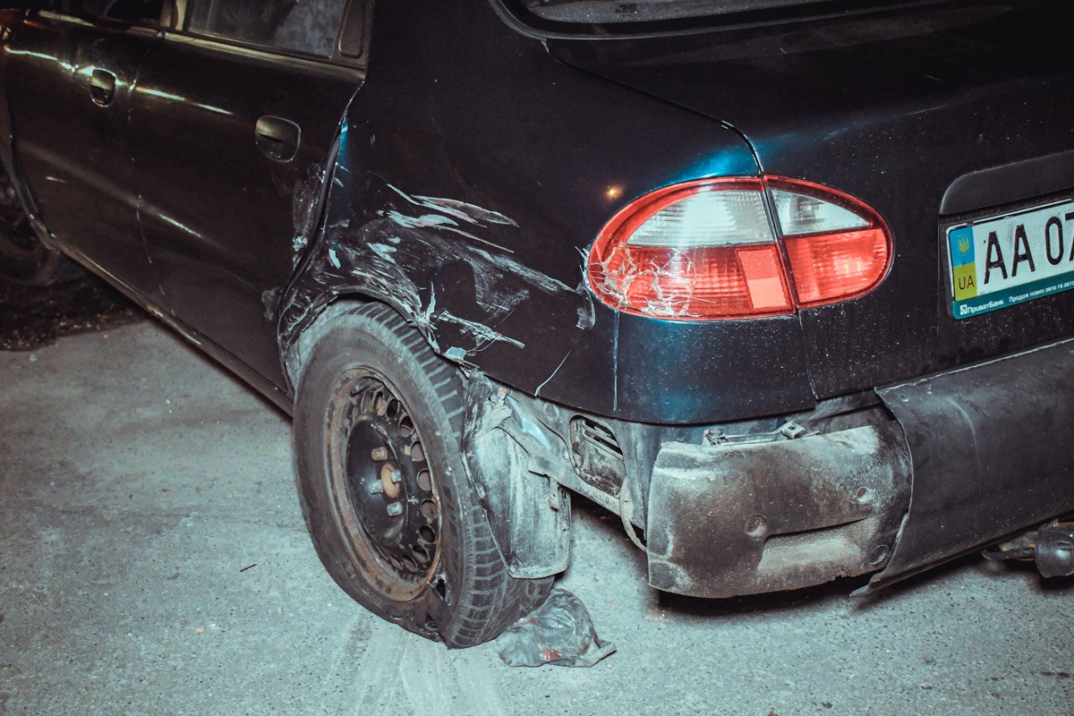 Он двигался со стороны метро Лукьяновка Он двигался со стороны метро Лукьяновка