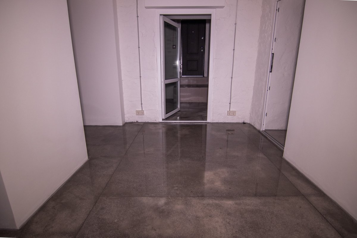 Вода в комнатах до сих пор стоит Вода в комнатах до сих пор стоит