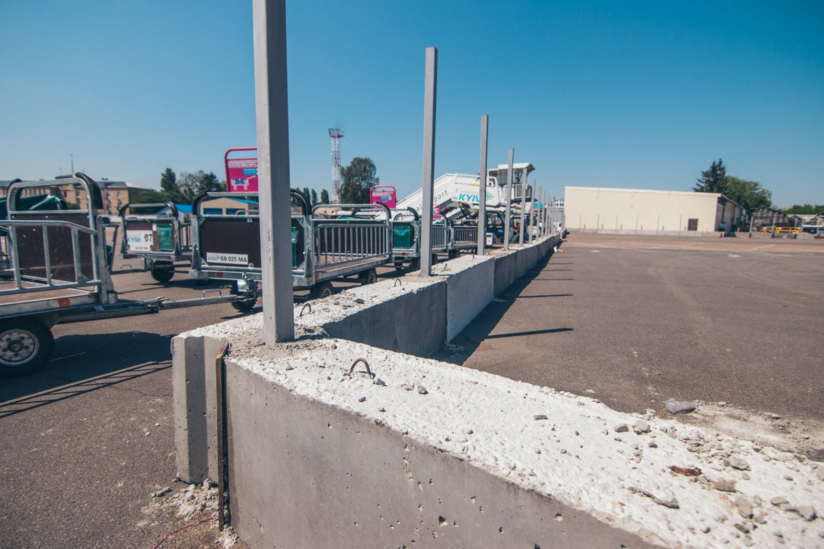 Работы по улучшению взлетных полос смогут начать не ранее 2021-2022 годов