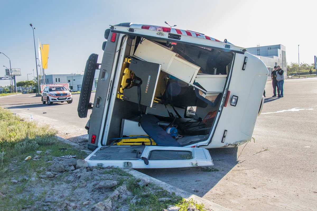 Полиция выясняет подробности случившегося Полиция выясняет подробности случившегося