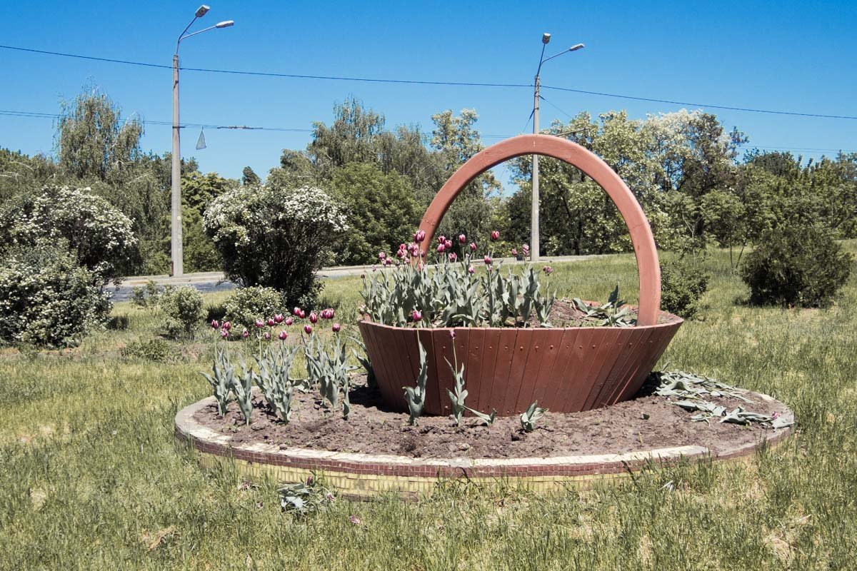 Вид на клумбу