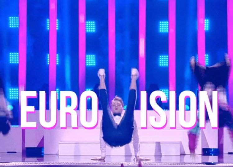 Удивляли как могли. И чем могли