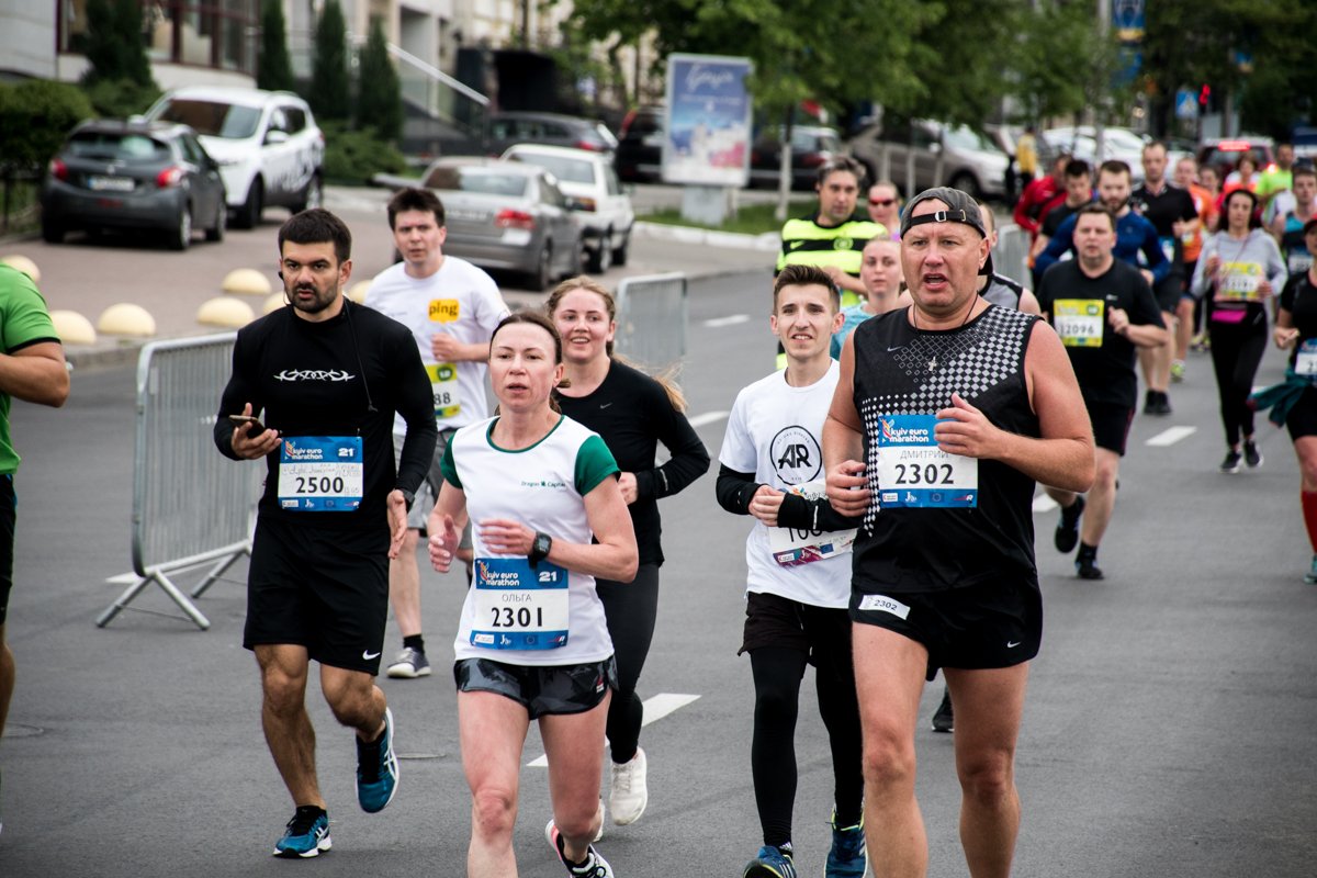 На участие в марафоне зарегистрировались около 2 тысяч человек