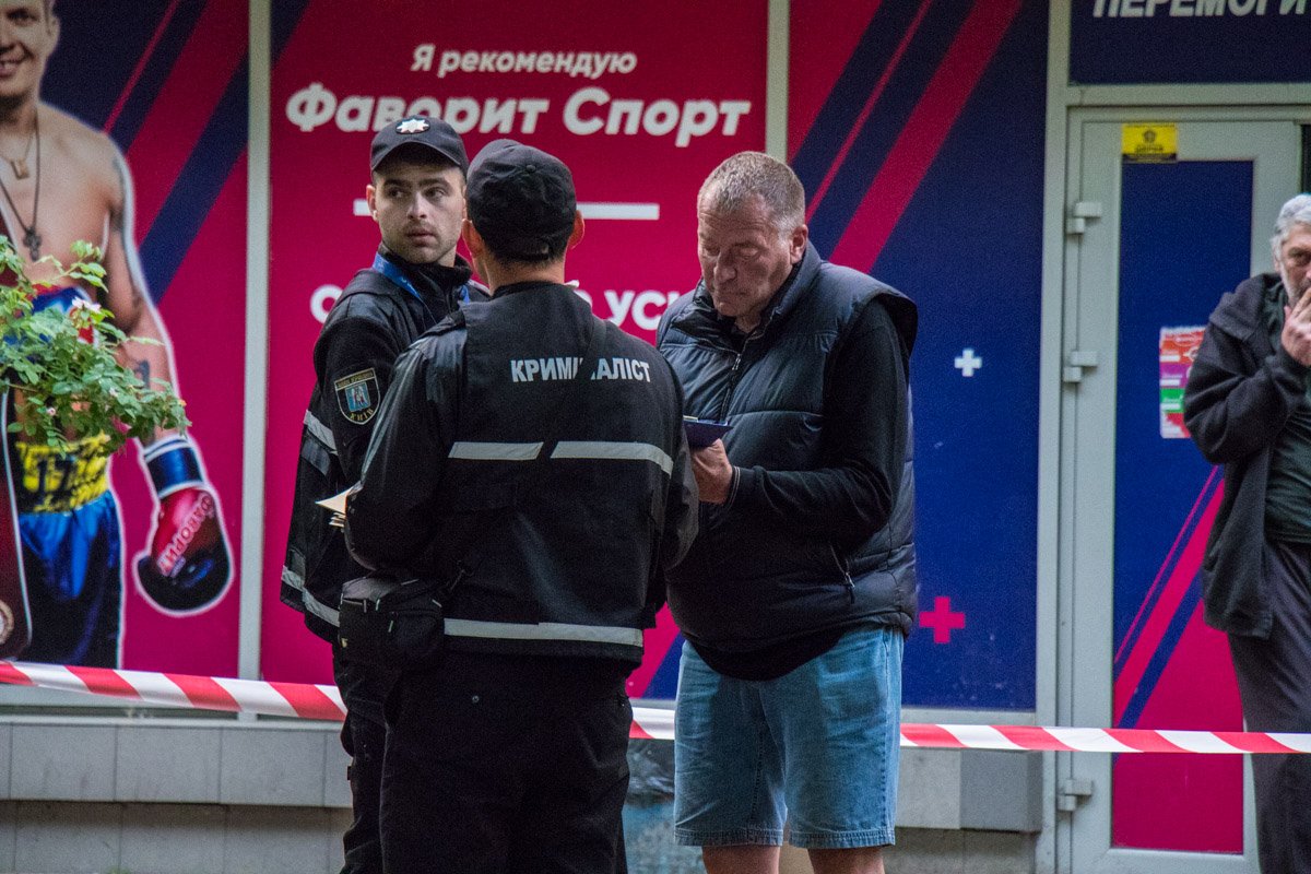 На улице Академика Белецкого убили мужчину