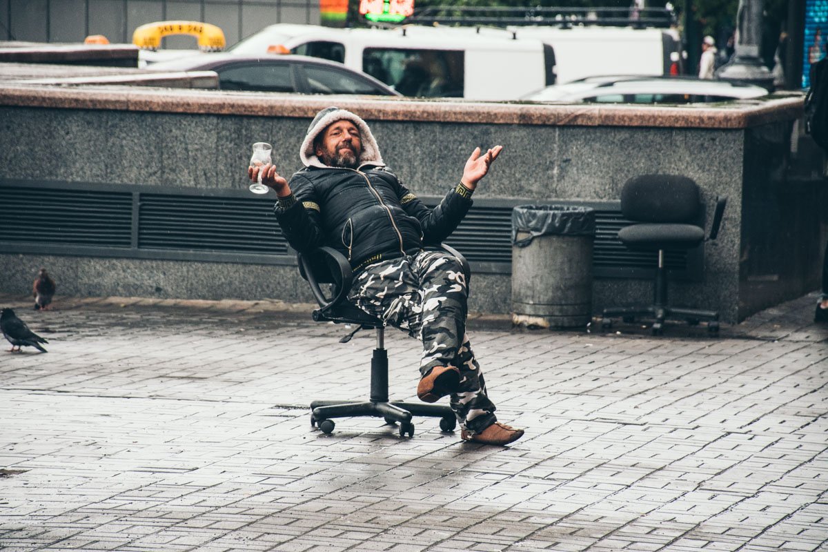 Объявляем конкурс на лучшую подпись к этому фото. Победителю - бокал полусухого! Объявляем конкурс на лучшую подпись к этому фото. Победителю - бокал полусухого!