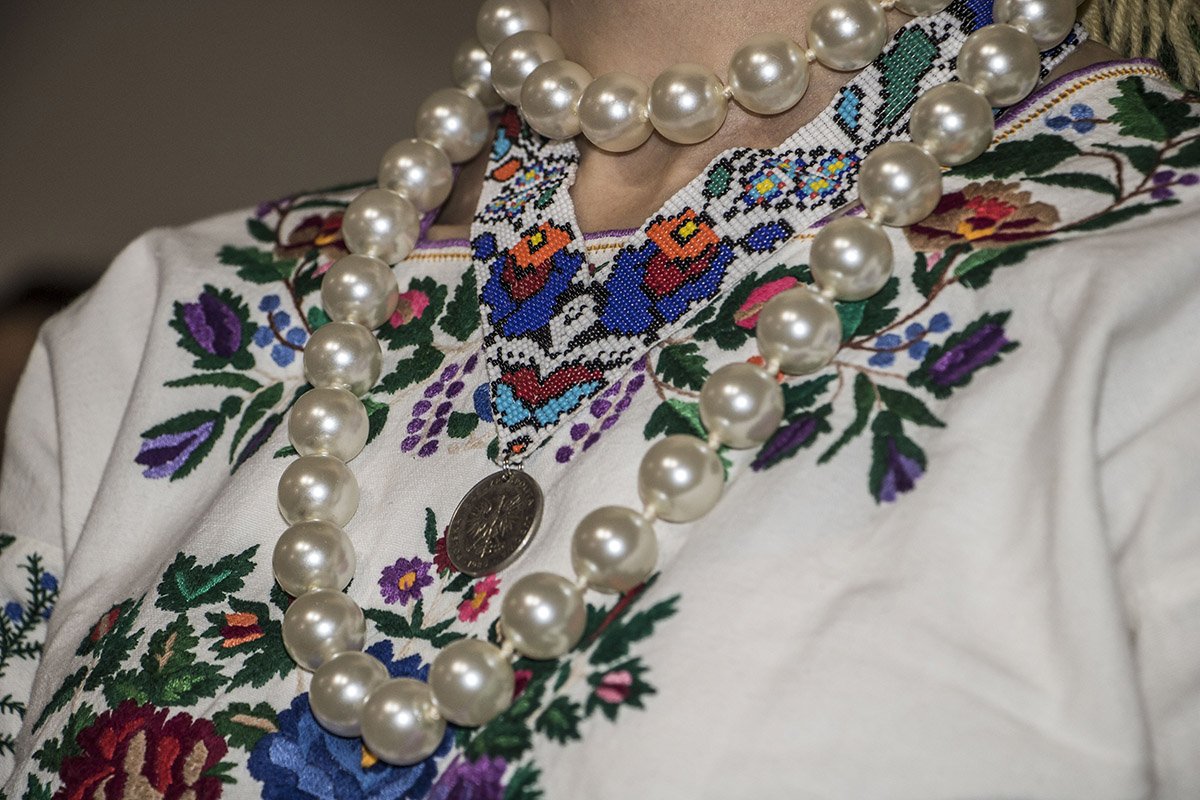 На дефиле вышли 30 девушек и женщин, которые принимали участие в АТО На дефиле вышли 30 девушек и женщин, которые принимали участие в АТО