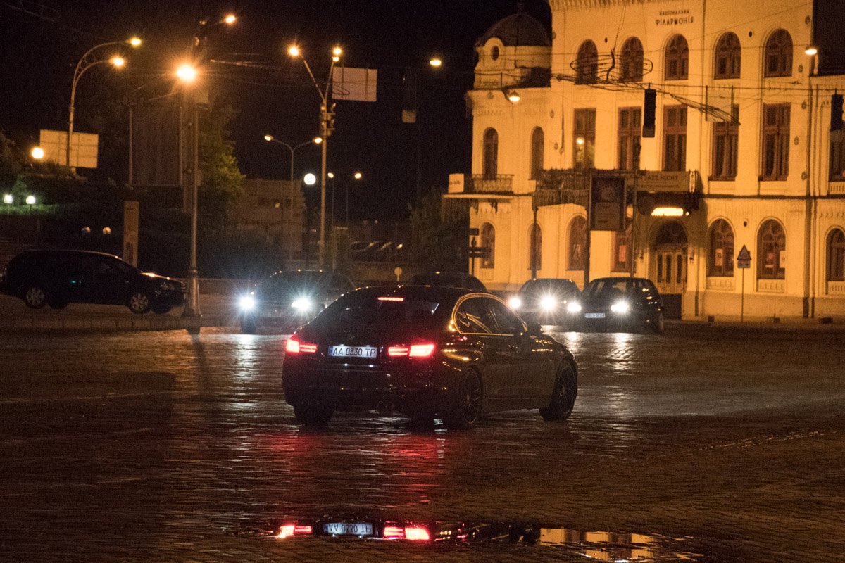 В воде все выглядит совсем иначе В воде все выглядит совсем иначе
