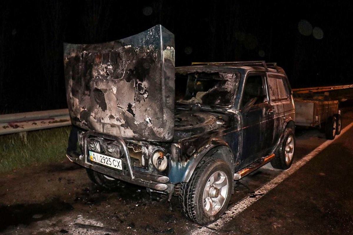 Автомобиль выгорел почти весь