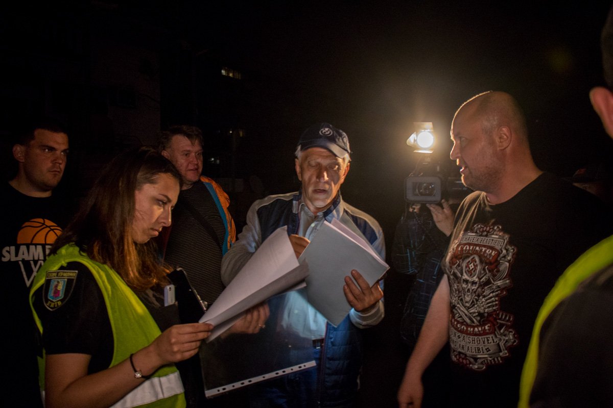 При попытке демонтажа стоянки произошла драка с полицией