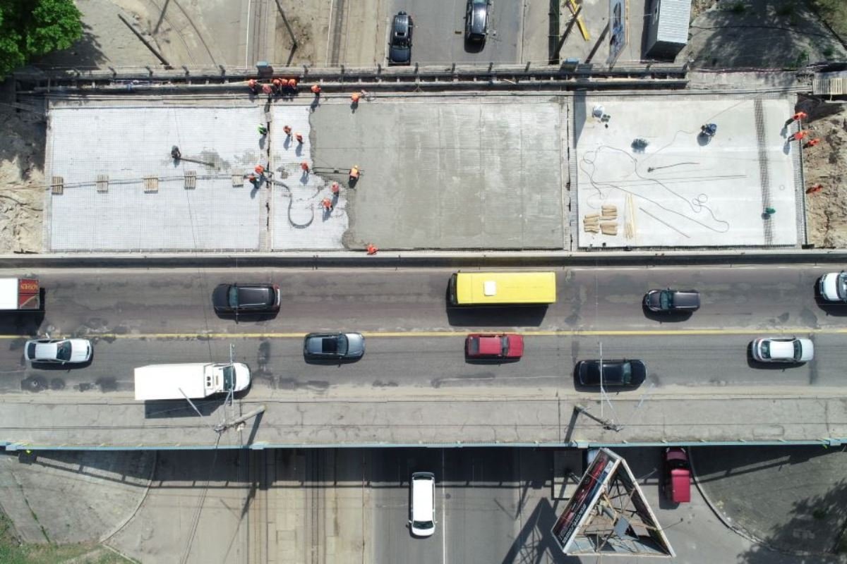 Скорость движения не этом участке не превышала нескольких километров в час