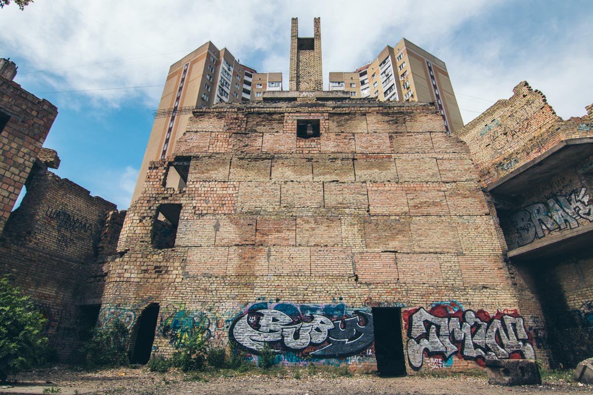 Глухая безысходность дворца культуры