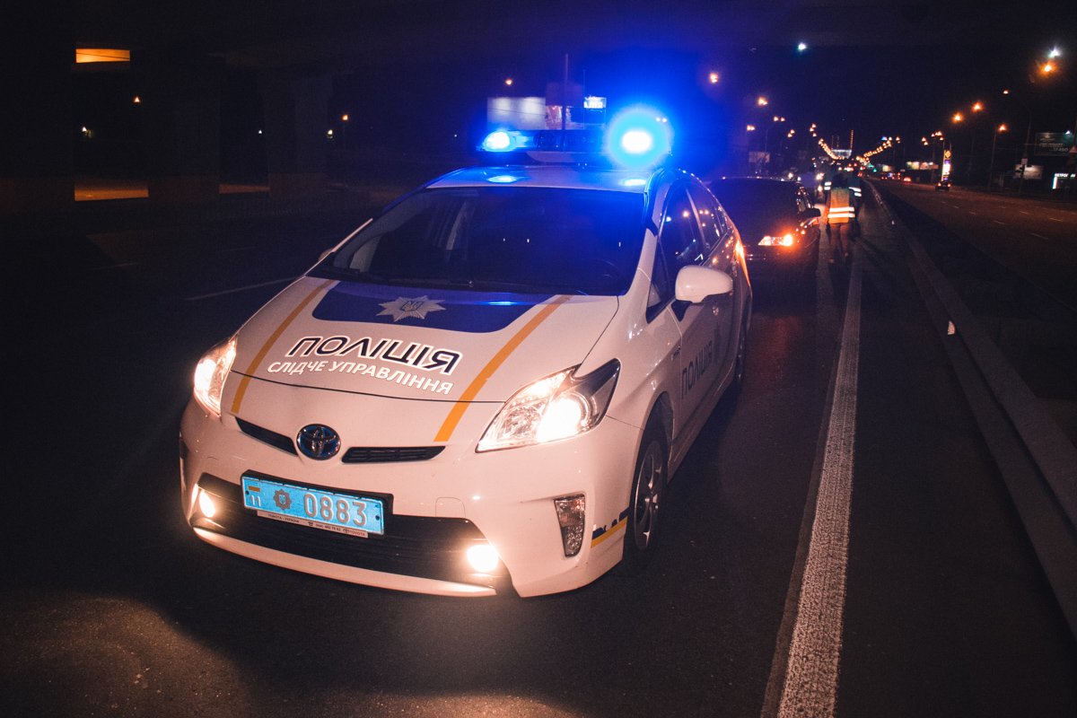 На Одесской площади Opel сбил нарушителя