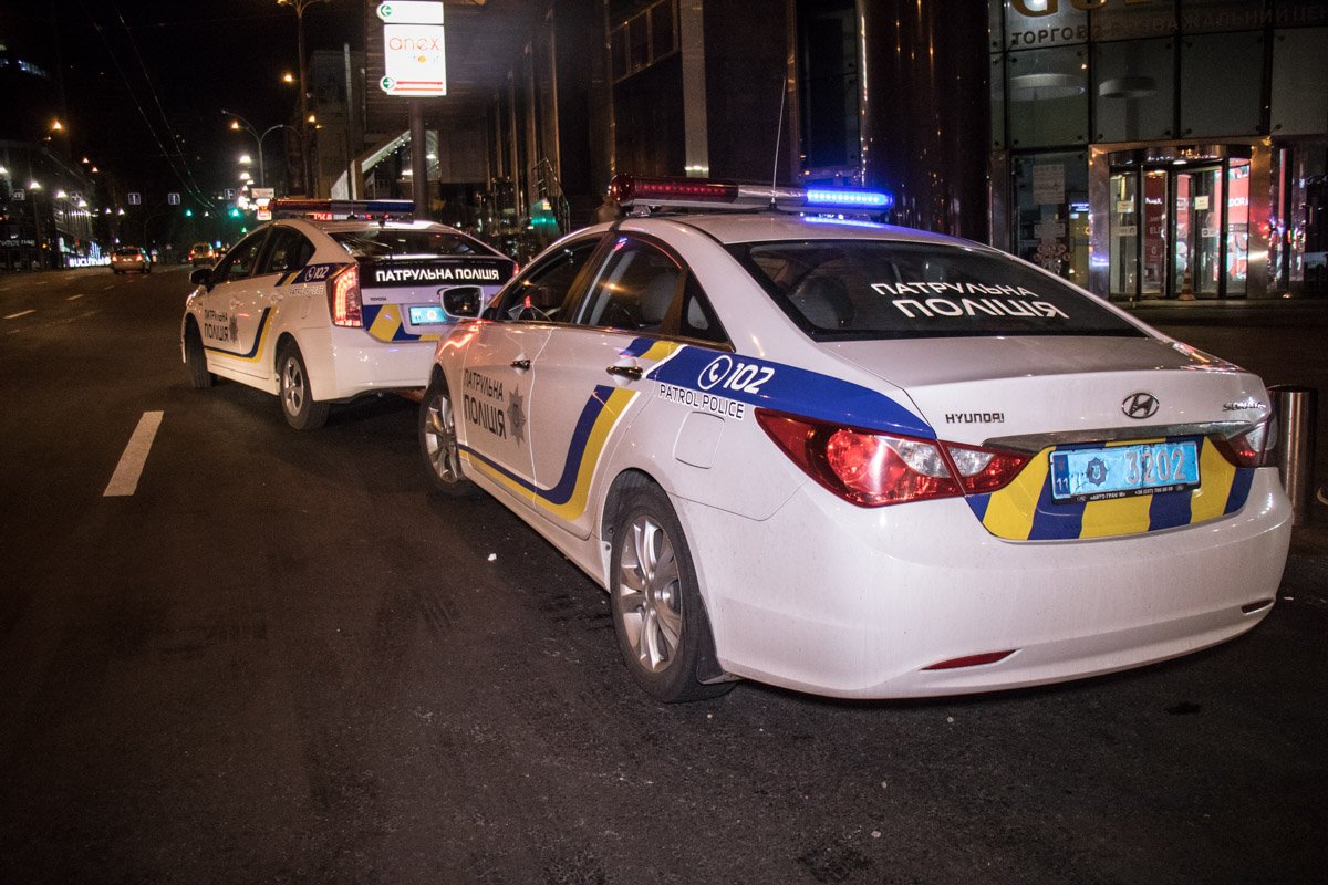 На месте работала патрульная полиция На месте работала патрульная полиция