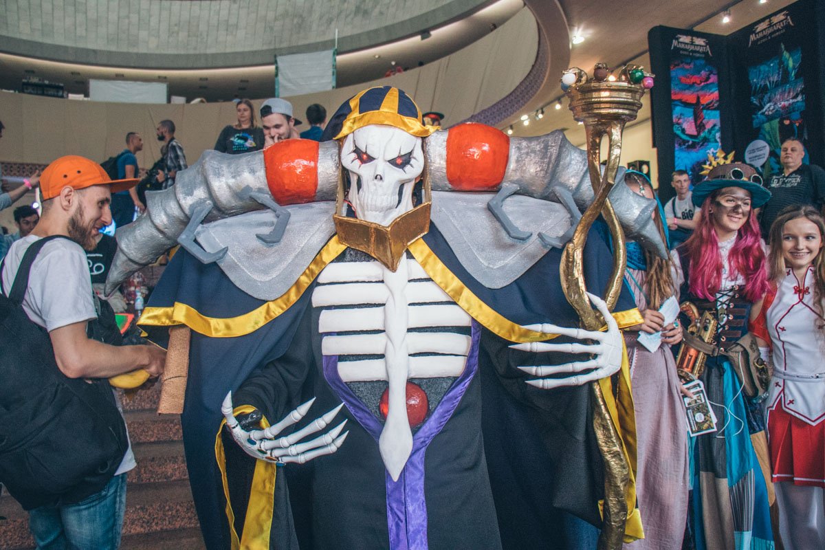 Владыка из Overlord наводит настоящий ужас