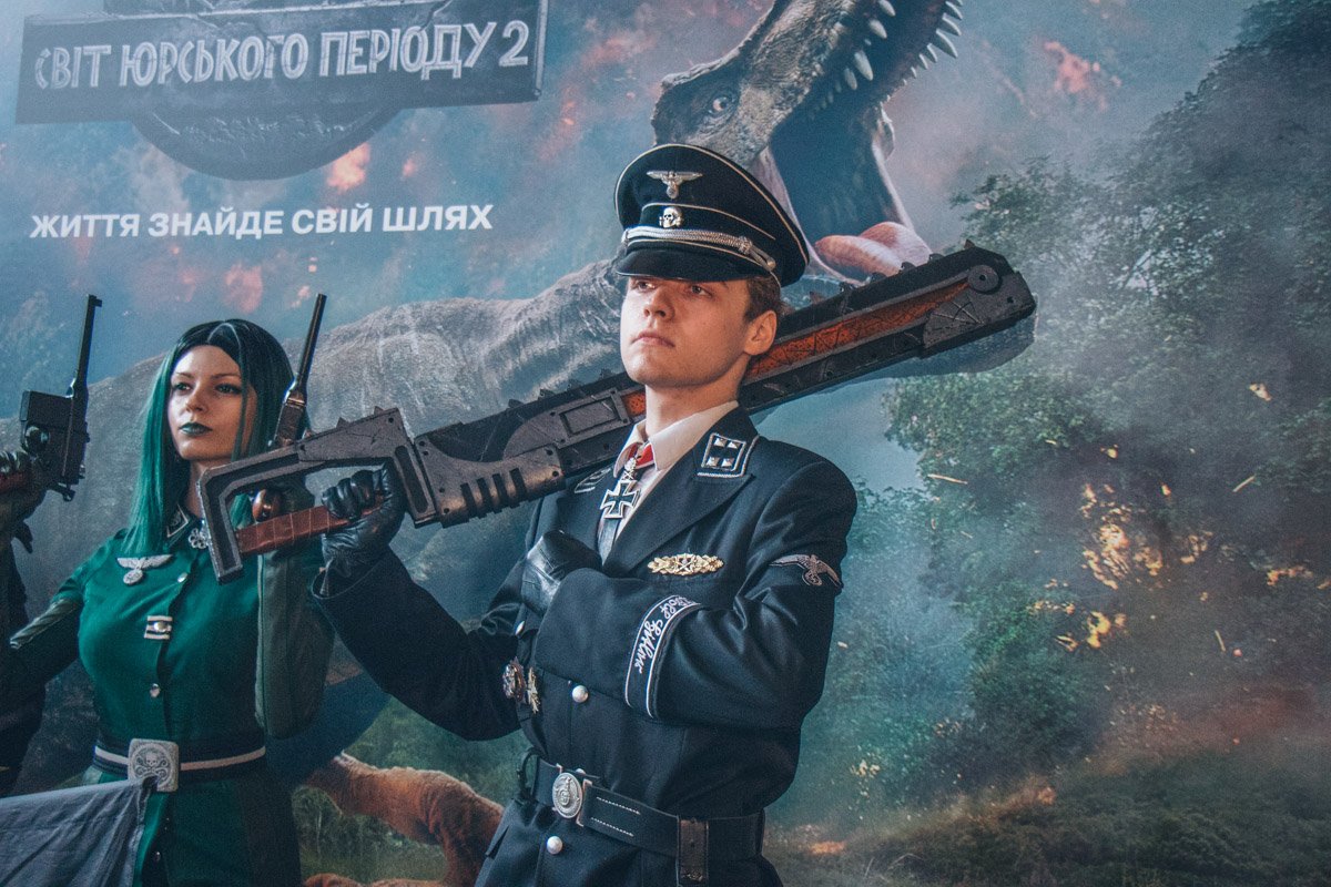 Фашизм не пройдет? Фашизм не пройдет?