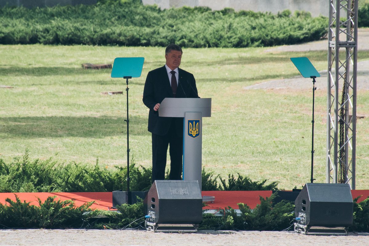 Президент традиционно произнес вступительную речь Президент традиционно произнес вступительную речь