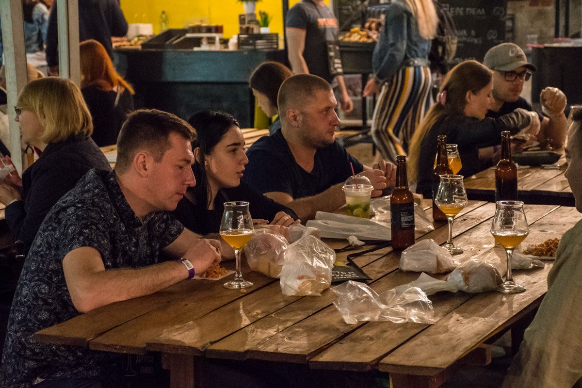 Фестиваль заканчивается в воскресенье, 20 мая, в 23:00